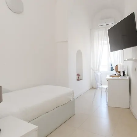 Dimora Margherita Bed & Breakfast 3*